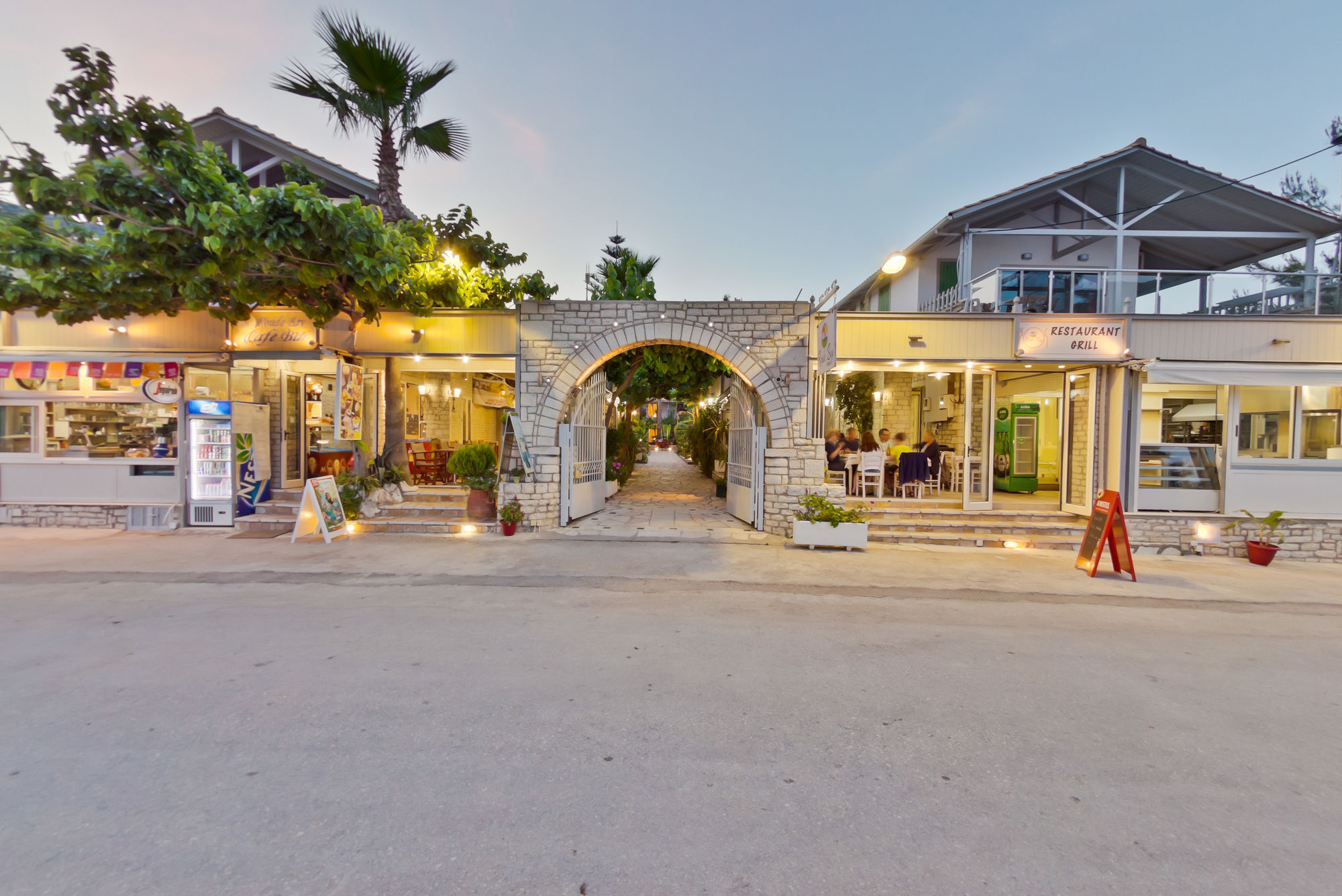 מיקרוס גיאלוס Rouda Bay Beach Hotel מראה חיצוני תמונה